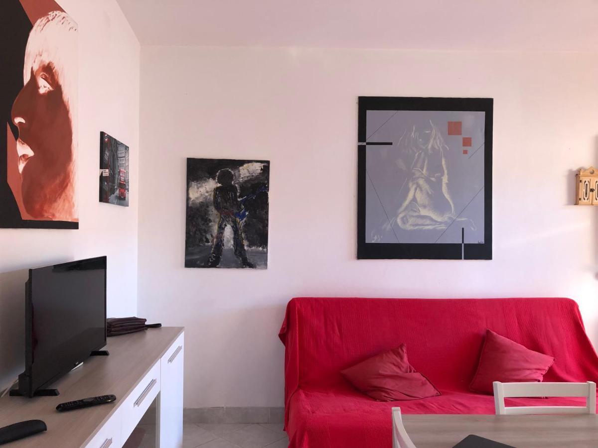 Ferienwohnung House Turi Ardea Exterior foto